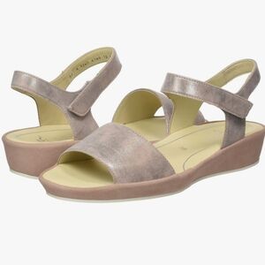 ARA Women's Platform Sandals NWB